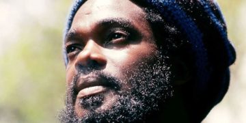 Reggae perde o baixista Aston Barret que integrou a banda de Bob Marley