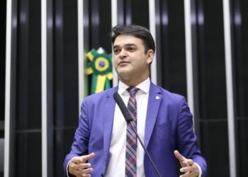 Rubens Pereira Júnior elogia pena prevista para uso irregular de inteligência artifical em campanha