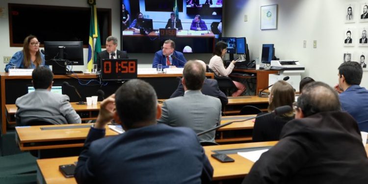 Sete comissões da Câmara dos Deputados devem eleger seus presidentes nesta quarta-feira