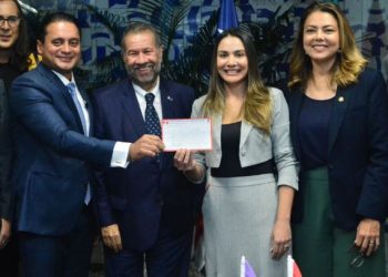 Ana Paulo Lobato se filia ao PDT partido pelo qual foi eleita duas vezes vice-prefeita de Pinheiro