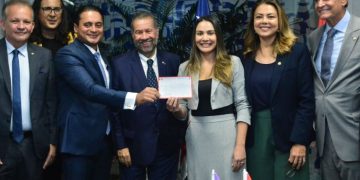 Ana Paulo Lobato se filia ao PDT partido pelo qual foi eleita duas vezes vice-prefeita de Pinheiro