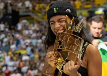 Maranhense Rayssa Leal conquista etapa da Liga Mundial de Street Skate realizada nos Estados Unidos