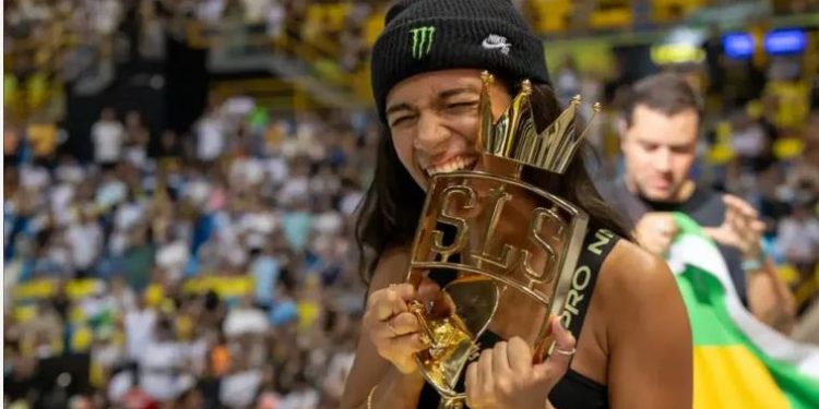 Maranhense Rayssa Leal conquista etapa da Liga Mundial de Street Skate realizada nos Estados Unidos