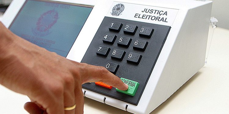 Filiação partidária para candidatos às eleições municipais de 2024 pode ser feita até o dia 6 de abril