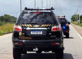 Policia federal prende nove pessoas que tentaram fraudar transferência de domicílio eleitoral