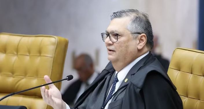 Flávio Dino não se declara ‘suspeito’ e seguirá como relator do caso Juscelino