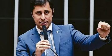 PT briga para indicar vice na chapa encabeçada pelo ex-bolsonarista Duarte Júnior