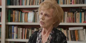 Morre aos 93 anos, Edna O´Brien, a mulher mais talentosa da literatura irlandesa