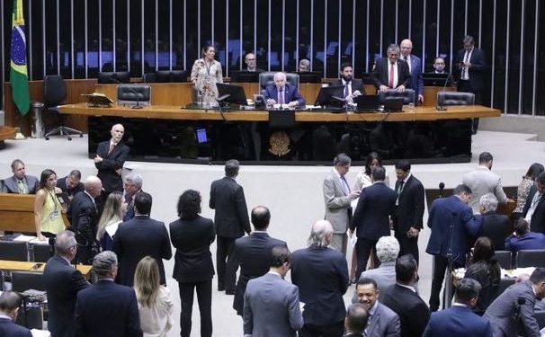 11 deputados do Maranhão votaram pela aprovação do projeto sobre desoneração da folha de pagamento