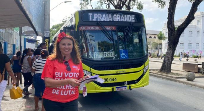 Candidata a vereadora Mary Ferreira faz defesa pelo Passe Livre em plebiscito coincidente com eleições em São Luís