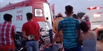 Adolescente mata três estudantes em escola na Bahia e depois comete suicídio