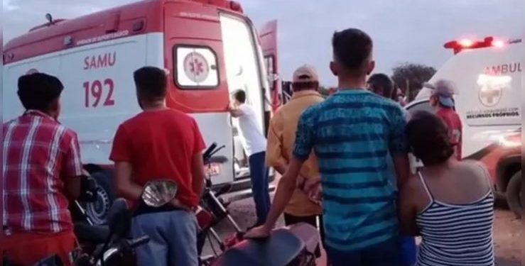 Adolescente mata três estudantes em escola na Bahia e depois comete suicídio