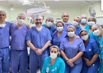 Ceará realiza primeira cirurgia com auxílio robótico do SUS no Norte e Nordeste