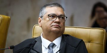 Flávio Dino cita ‘Ainda Estou Aqui’ ao propor que ocultação de cadáver não pode ser perdoado pela Lei da Anistia: ‘Tem comovido milhões’