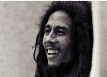 Mundo todo celebra com festa os 80 anos do nascimento do ídolo jamaicano Bob Marley