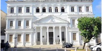 Porsche, Rolex e mansão de R$ 3 milhões: ex-servidor ‘enriqueceu’ no Tribunal do Maranhão, diz PF