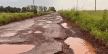 Rodovia estadual que corta Baixada Maranhense está intrafegável depois após desvio em BR