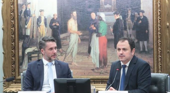 Comissão de Constituição e Justiça da Câmara rejeita recurso do deputado Glauber Braga