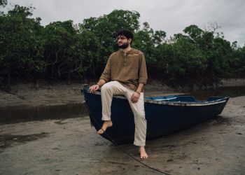 Após cinco anos, Marcos Lamy volta à cena musical com “Braço de Mar”, seu novo single