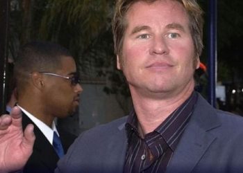 Val Kilmer, astro de Hollywood que interpretou Batman e Jim Morrison, morre aos 65 anos