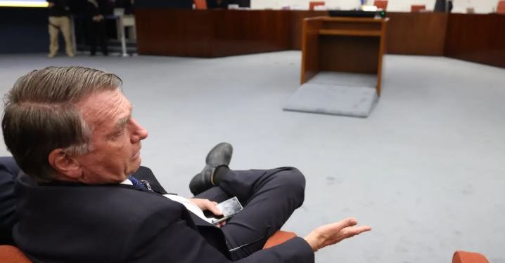 PGR pode decidir a qualquer momento sobre pedido de prisão de Jair Bolsonaro