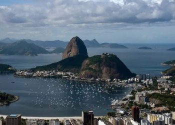 Brasil registra entrada de 3,7 milhões de turistas internacionais entre janeiro e março deste ano