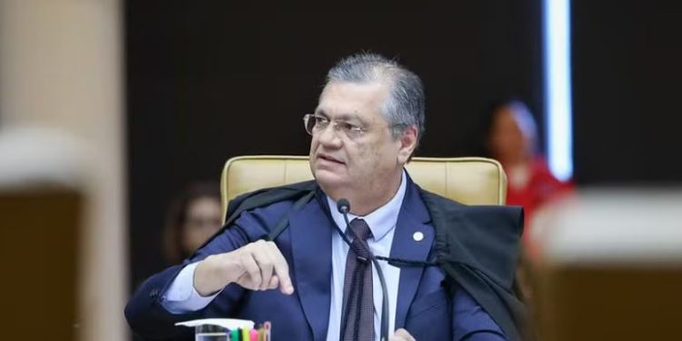 Flávio Dino diz que “tragédia social” dos descontos ilegais de aposentados e que houve concluio com agentes públicos