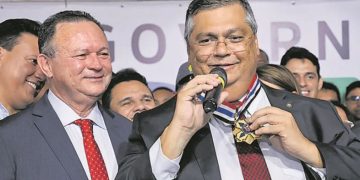 Brincadeira de Flávio Dino sobre governo do Maranhão alimenta racha com governador do estado