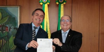 Hildo Rocha está os parlamentares que atuou par afrouxou controle de descontos do INSS