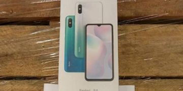 Leilão da Receita Federal tem automóvel por R$ 1.940 e iPhone por R$ 410