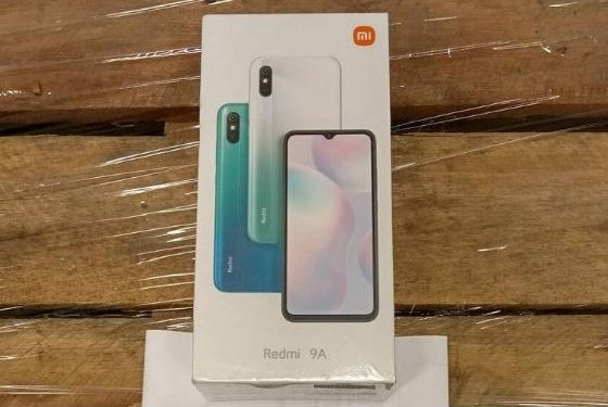 Leilão da Receita Federal tem automóvel por R$ 1.940 e iPhone por R$ 410