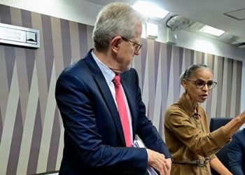 Marina Silva abandona audiência na Comissão de Infraestrutura Senado após discussão com senadores