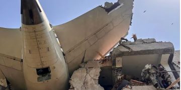 O que sabemos até agora sobre a queda do voo 171 da Air India com mais de 240 pessoas a bordo