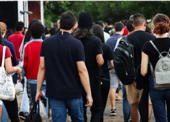 Estudantes têm até as 23h59 desta sexta para fazer a inscrição no Exame Nacional do Ensino Médio