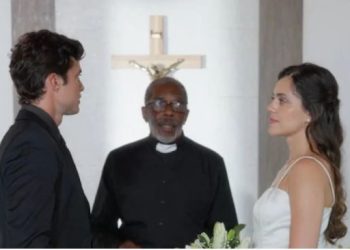 Novela de capítulos de um minuto para ser vista no celular tem mais de 300 milhões de visualizações