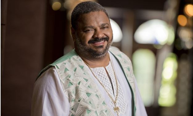 Morre Arlindo Cruz, um dos maiores sambistas do país, que foi do Fundo de Quintal