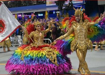 Mocidade Alegre conquista 13º título no Carnaval de São Paulo