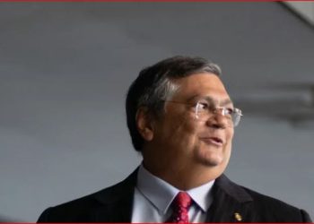 Flávio Dino determina suspensão de ‘penduricalhos’ nos três poderes da República