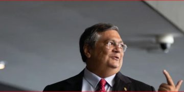 Flávio Dino determina suspensão de ‘penduricalhos’ nos três poderes da República