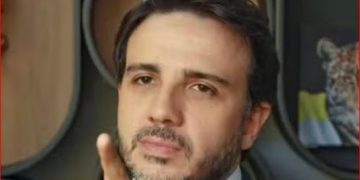 Renan Santos é primeiro candidato à Presidência homologado em convenção