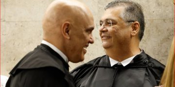 Dino e Moraes ficam isolados no STF em defesa de retomada da exigência do diploma de jornalistas