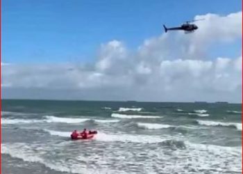 Corpo de praticante de kitesurfe é encontrado na Praia do Bonfim